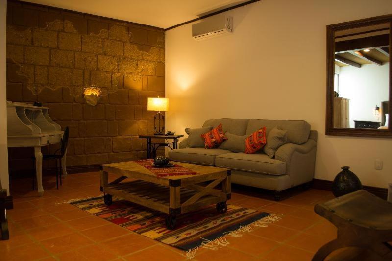 Casa De Adobe Gallery & Luxury Boutique Oaxaca Rum bild